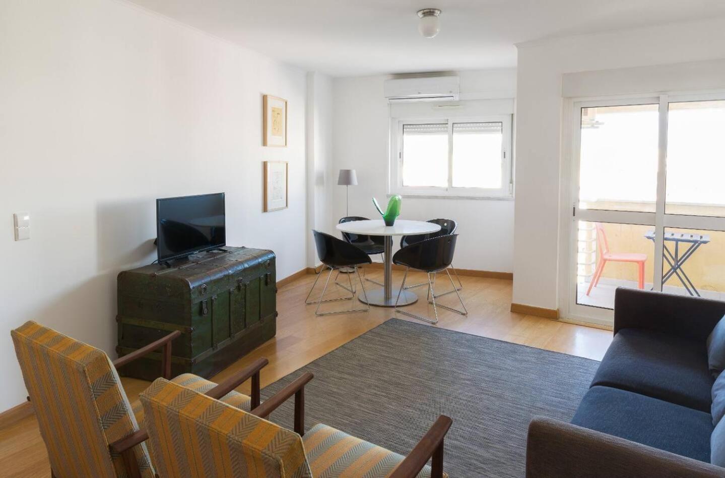 Ola Lisbon - Penha De Franca Appartement Buitenkant foto